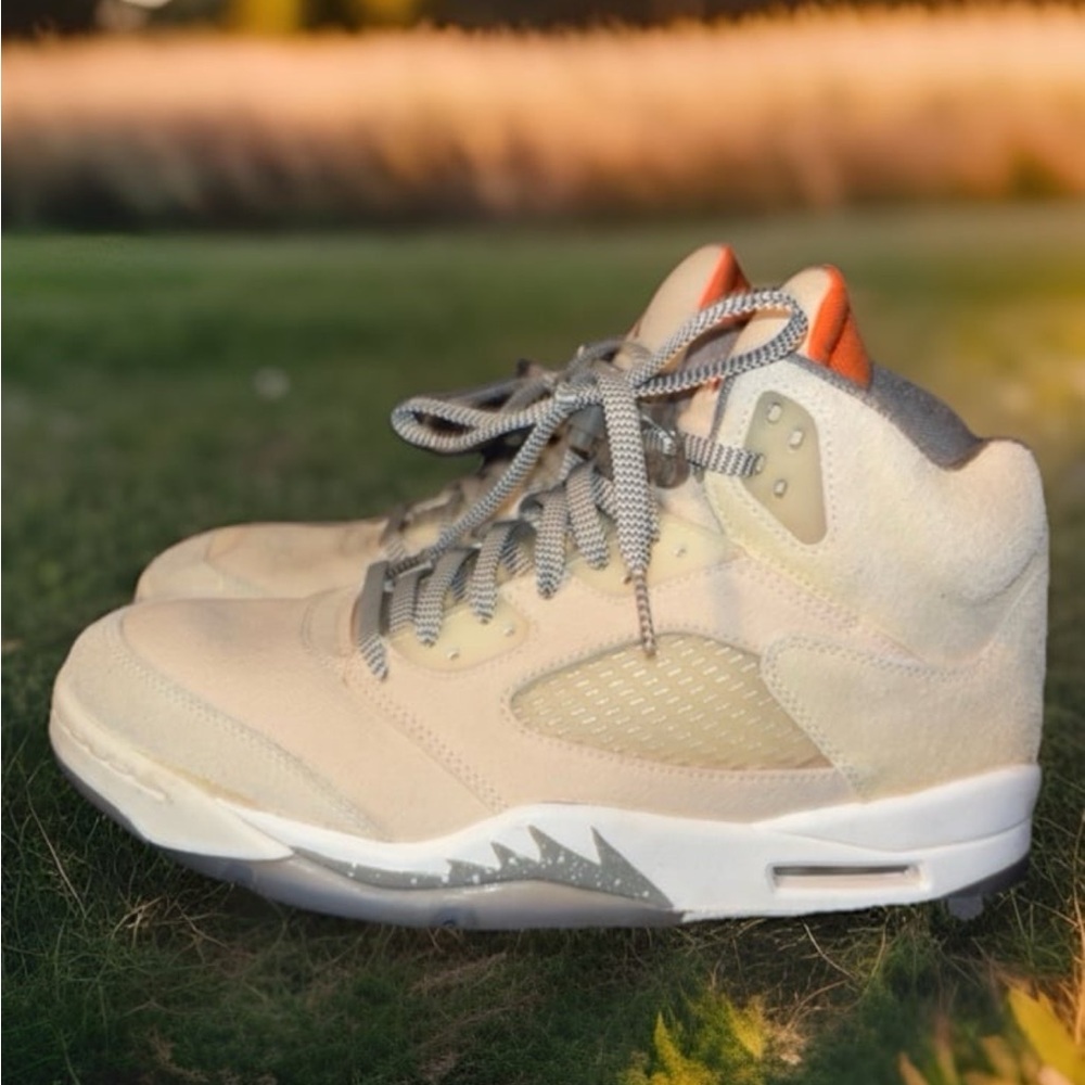 Nike Air Jordan 5 Retro SE Craft "Light Orewood Brown" sneaker, Men’s Size 11